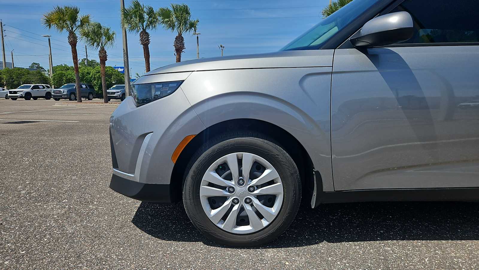 Thumbnail: 2023 Kia Soul - 18