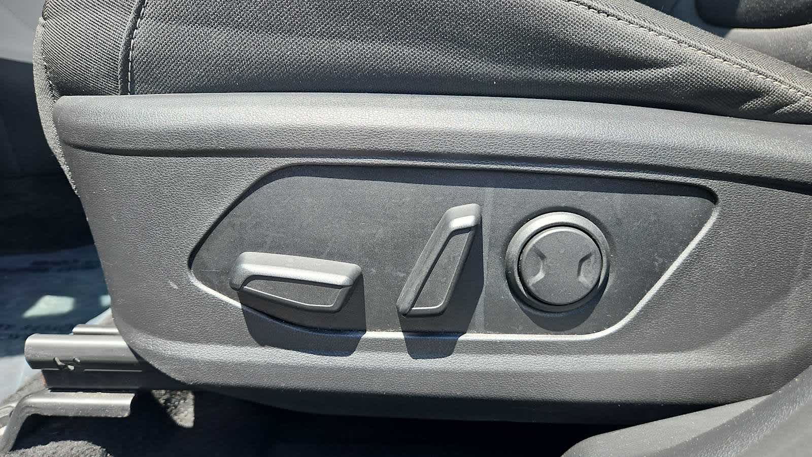 Thumbnail: 2023 Hyundai Tucson - 14