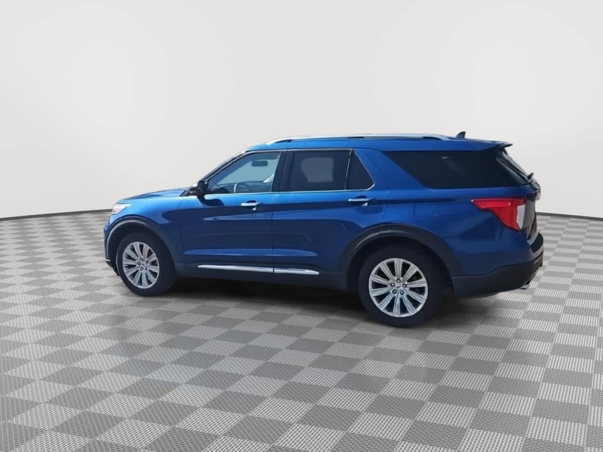 Thumbnail: 2022 Ford Explorer - 6