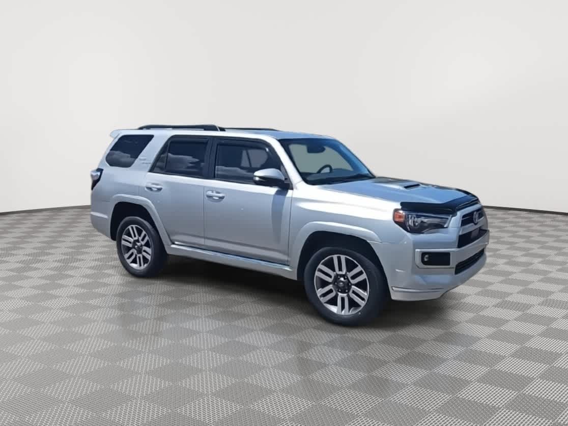 Thumbnail: 2022 Toyota 4Runner - 2