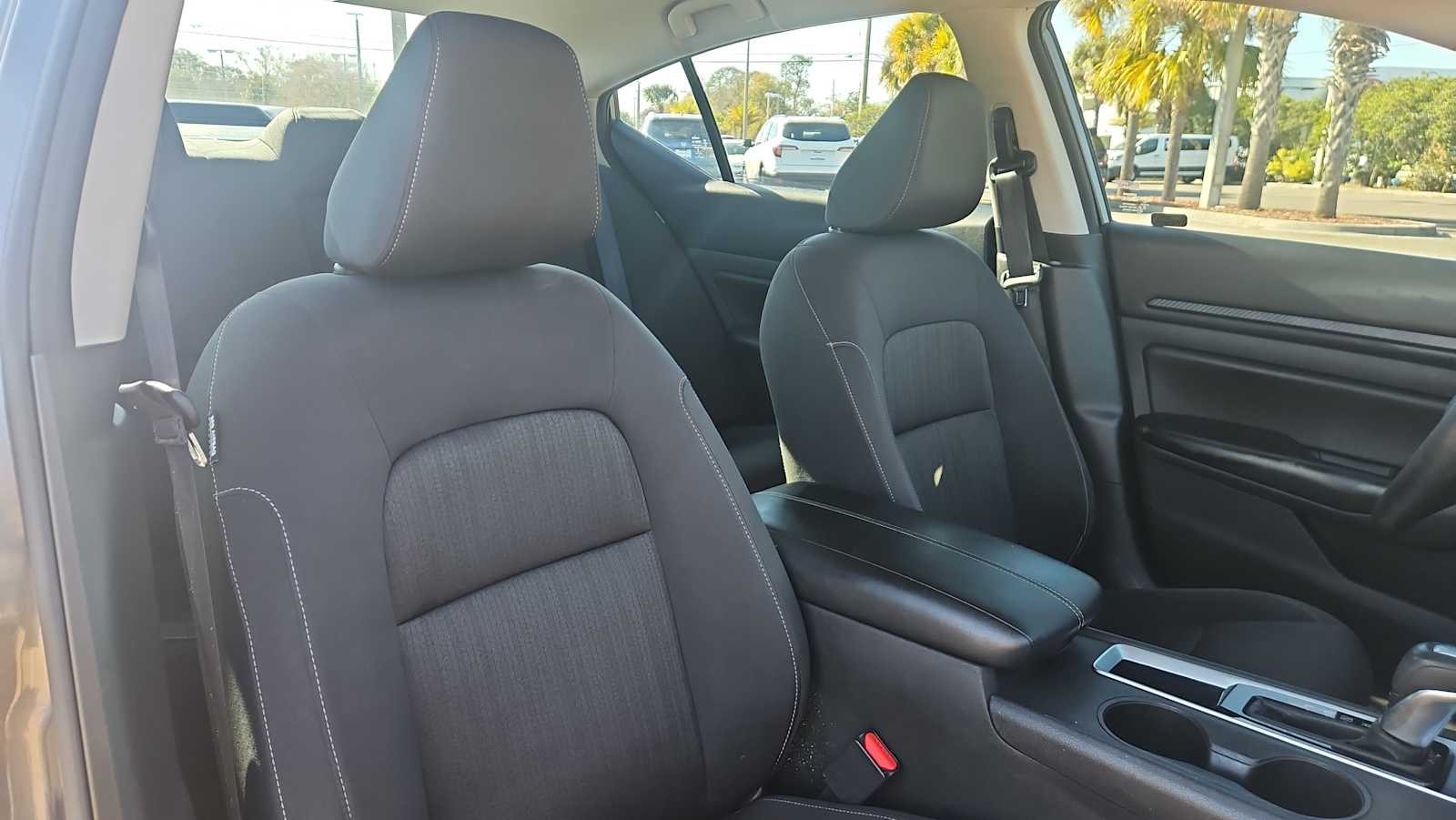 Thumbnail: 2023 Nissan Altima - 25