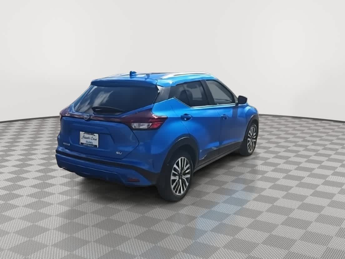 Thumbnail: 2023 Nissan Kicks - 8