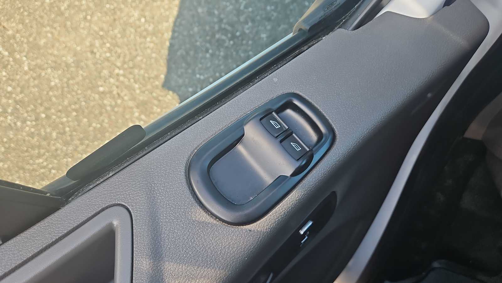 Thumbnail: 2023 Ford Econoline - 15