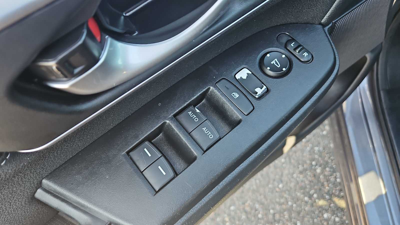 Thumbnail: 2021 Honda CR-V - 15