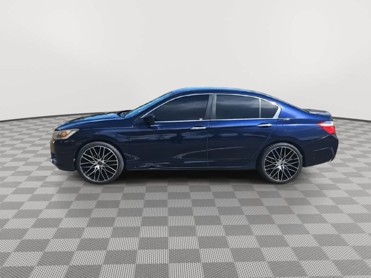 Thumbnail: 2015 Honda Accord - 5