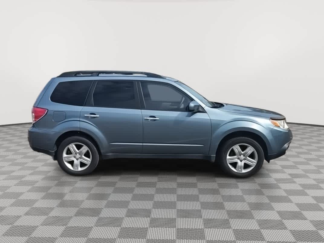 2009 Subaru Forester Premium 9