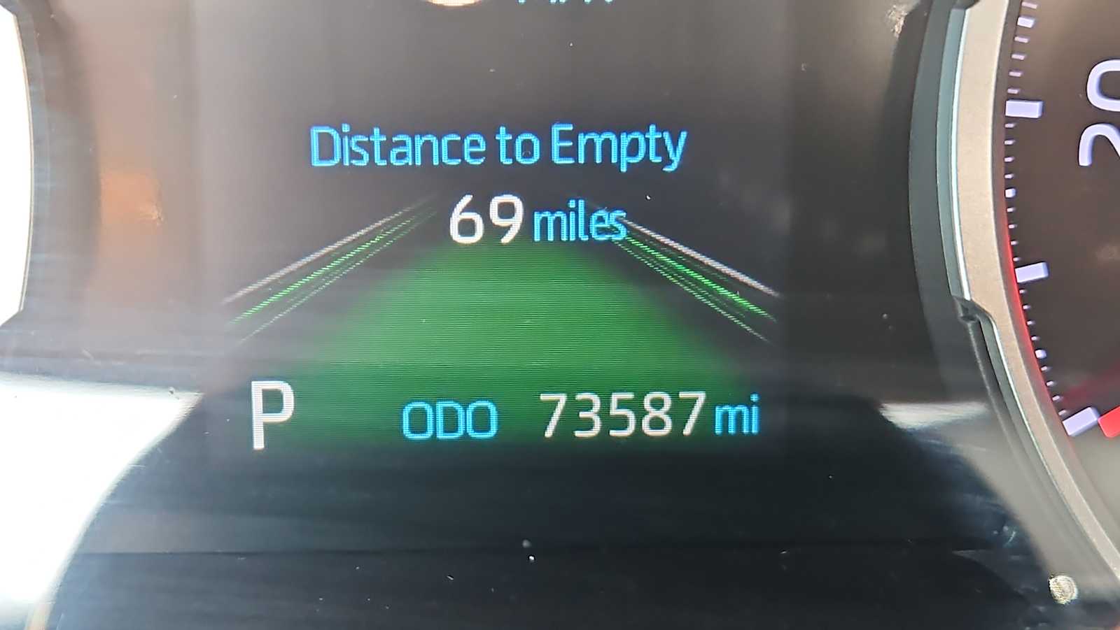 Thumbnail: 2021 Toyota RAV4 - 10