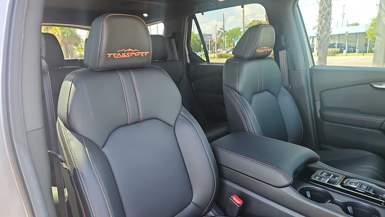 Thumbnail: 2025 Honda Pilot - 27