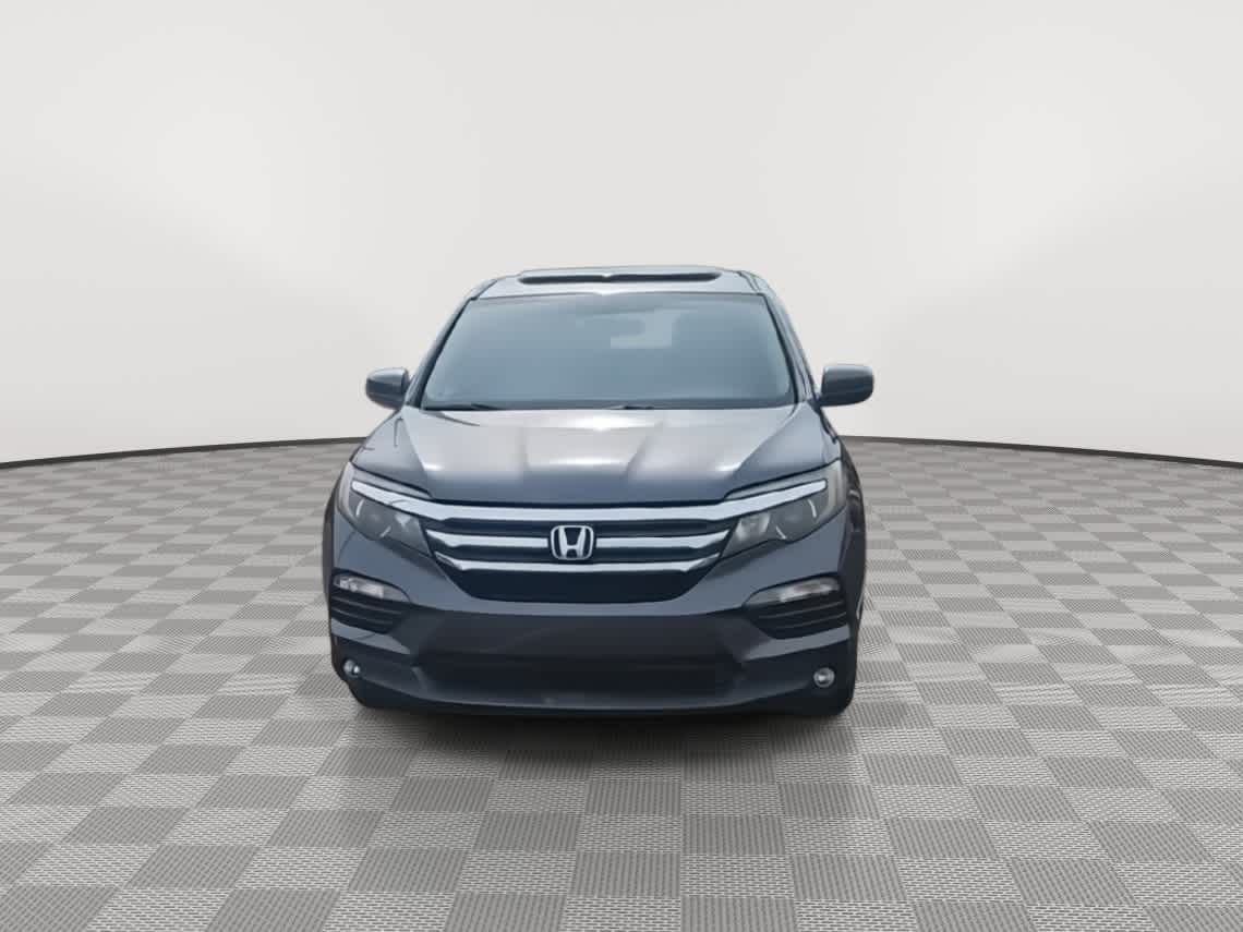Thumbnail: 2016 Honda Pilot - 3