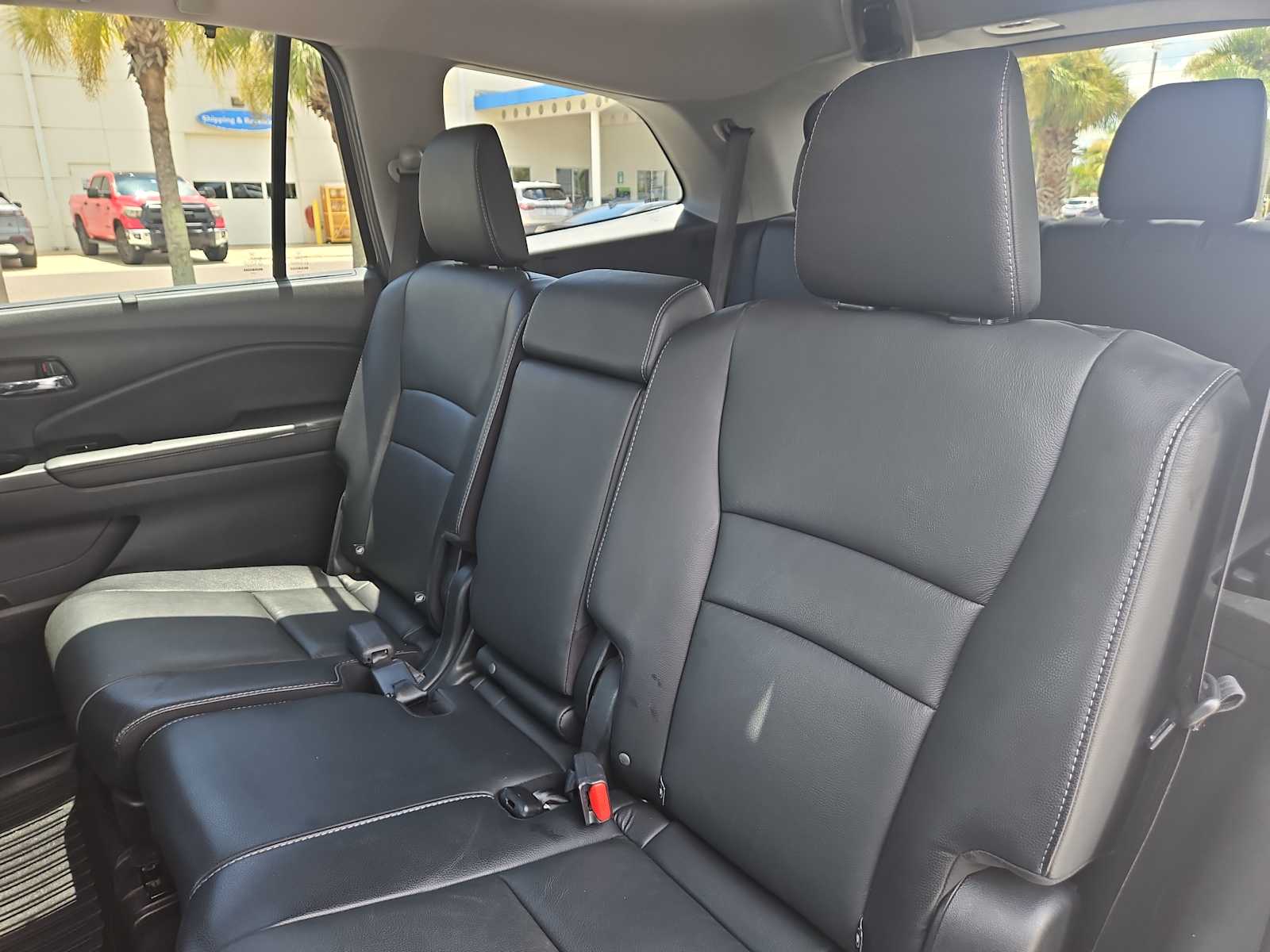 Thumbnail: 2021 Honda Pilot - 25
