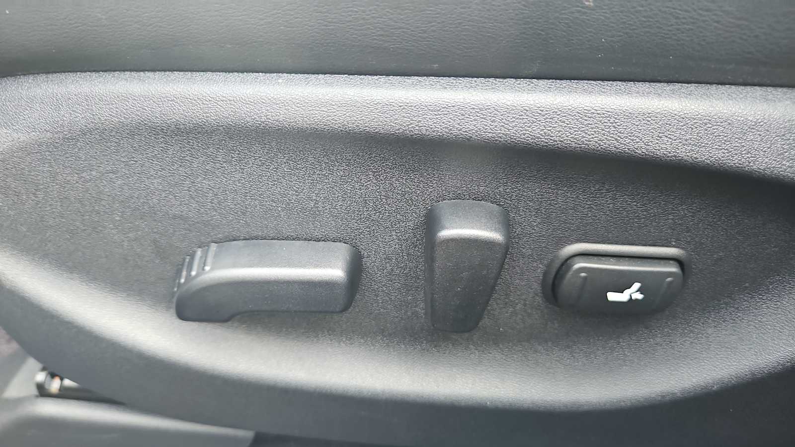 Thumbnail: 2019 INFINITI Q50 - 14