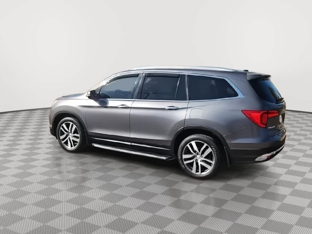 Thumbnail: 2016 Honda Pilot - 6