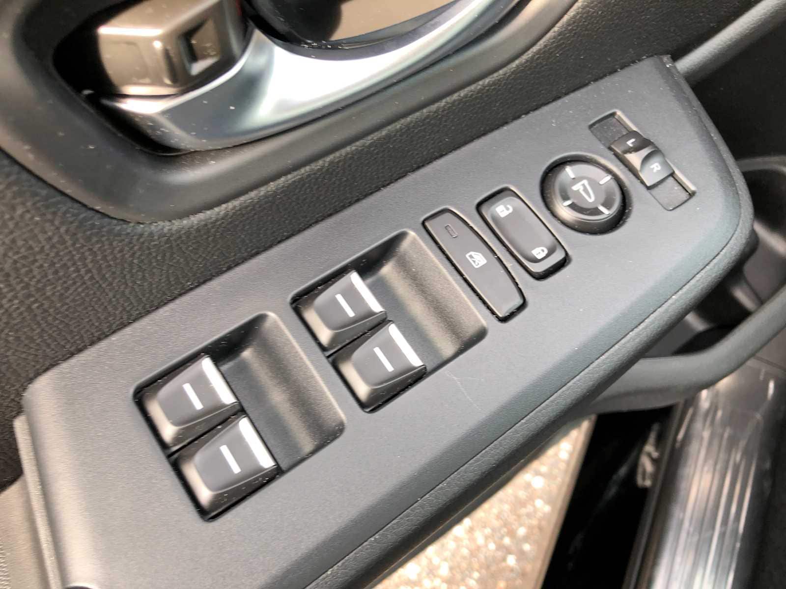 Thumbnail: 2026 Honda Pilot - 15