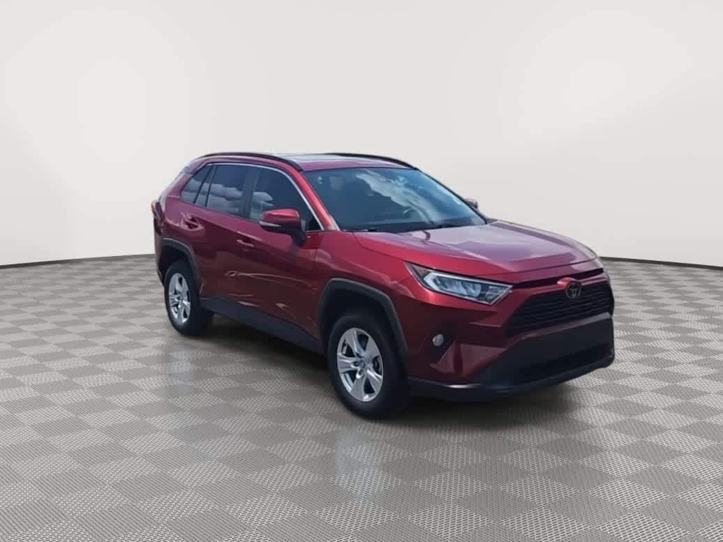 Thumbnail: 2020 Toyota RAV4 - 2