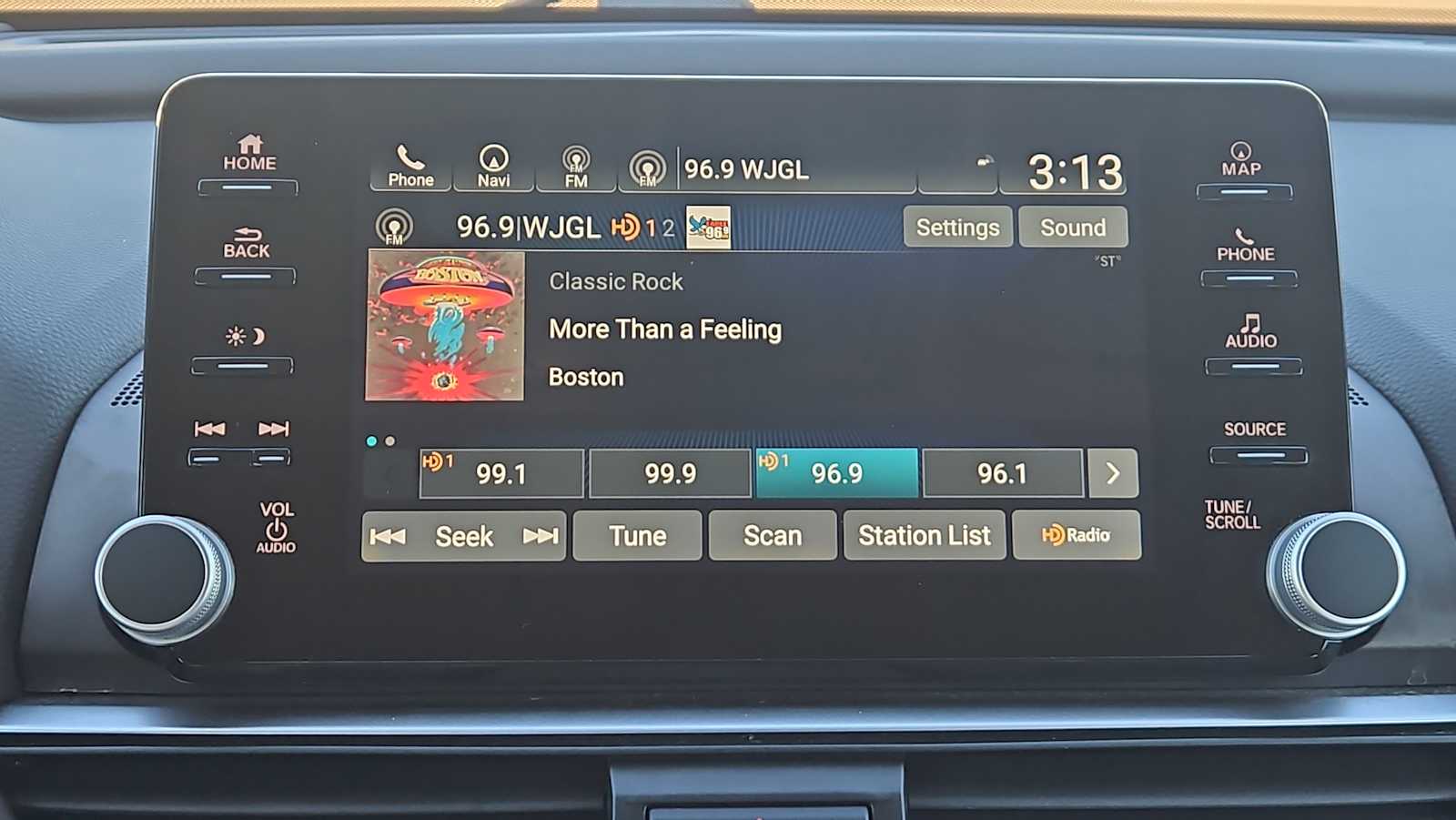 Thumbnail: 2018 Honda Accord - 11