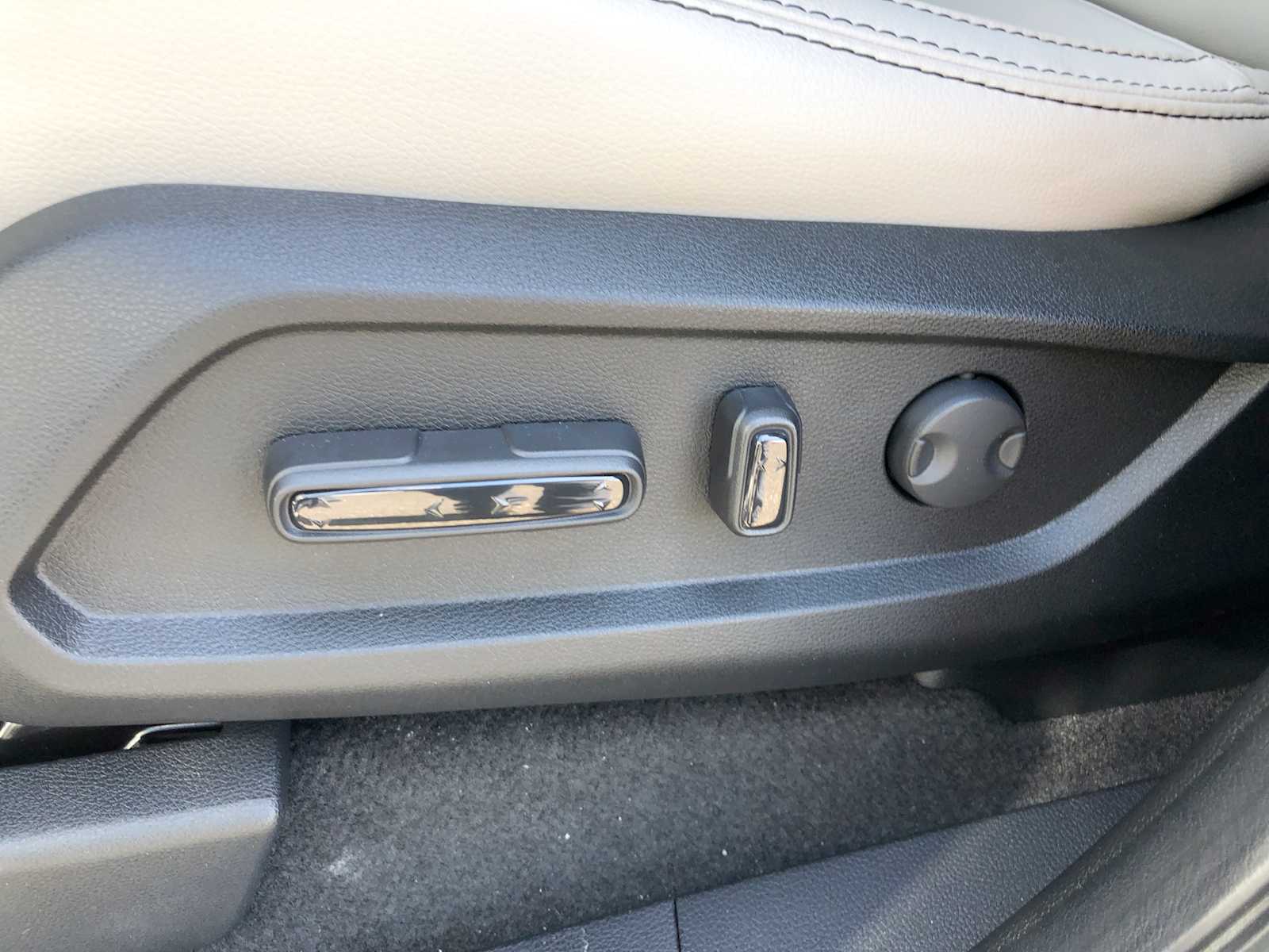 Thumbnail: 2026 Honda Pilot - 14