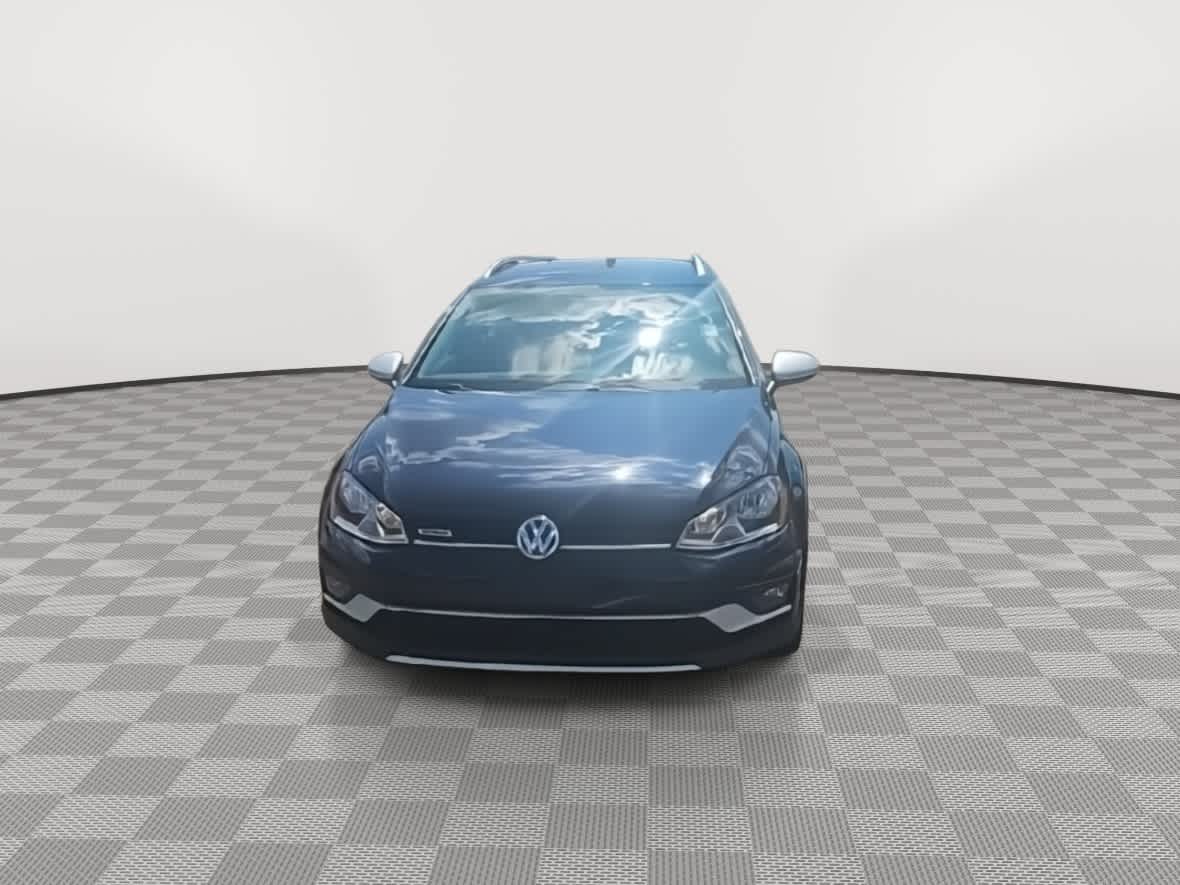 Thumbnail: 2017 Volkswagen Golf - 3
