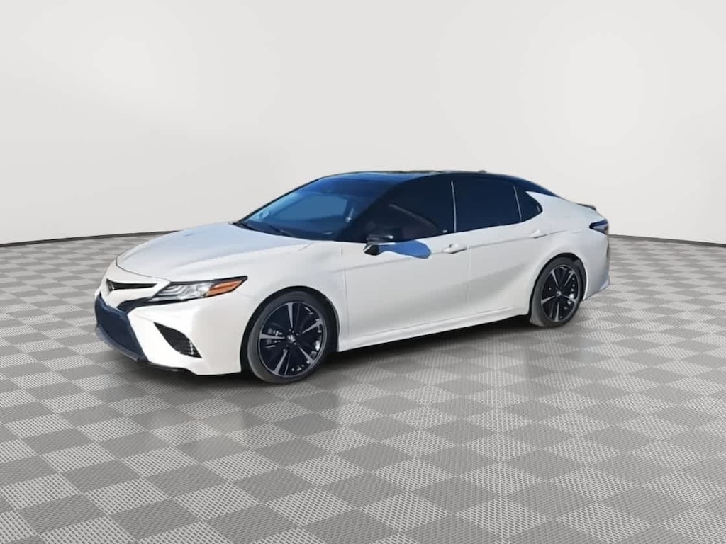 Used 2018 Toyota Camry XSE V6 Sedan