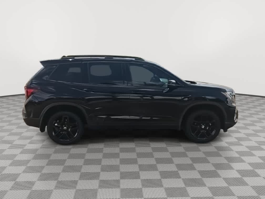 Thumbnail: 2025 Honda Passport - 9