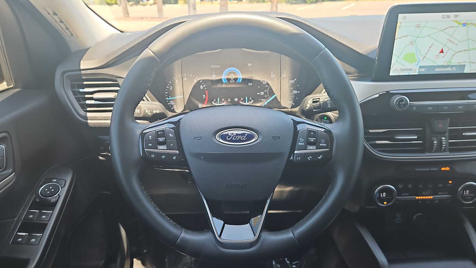 Thumbnail: 2021 Ford Escape - 11