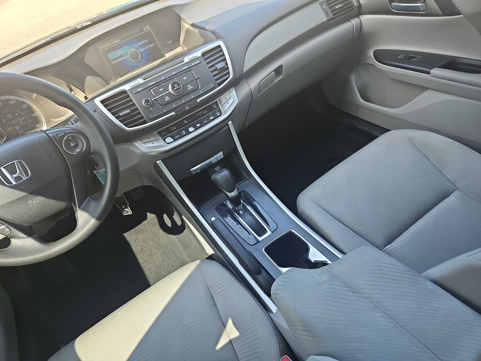Thumbnail: 2015 Honda Accord - 22
