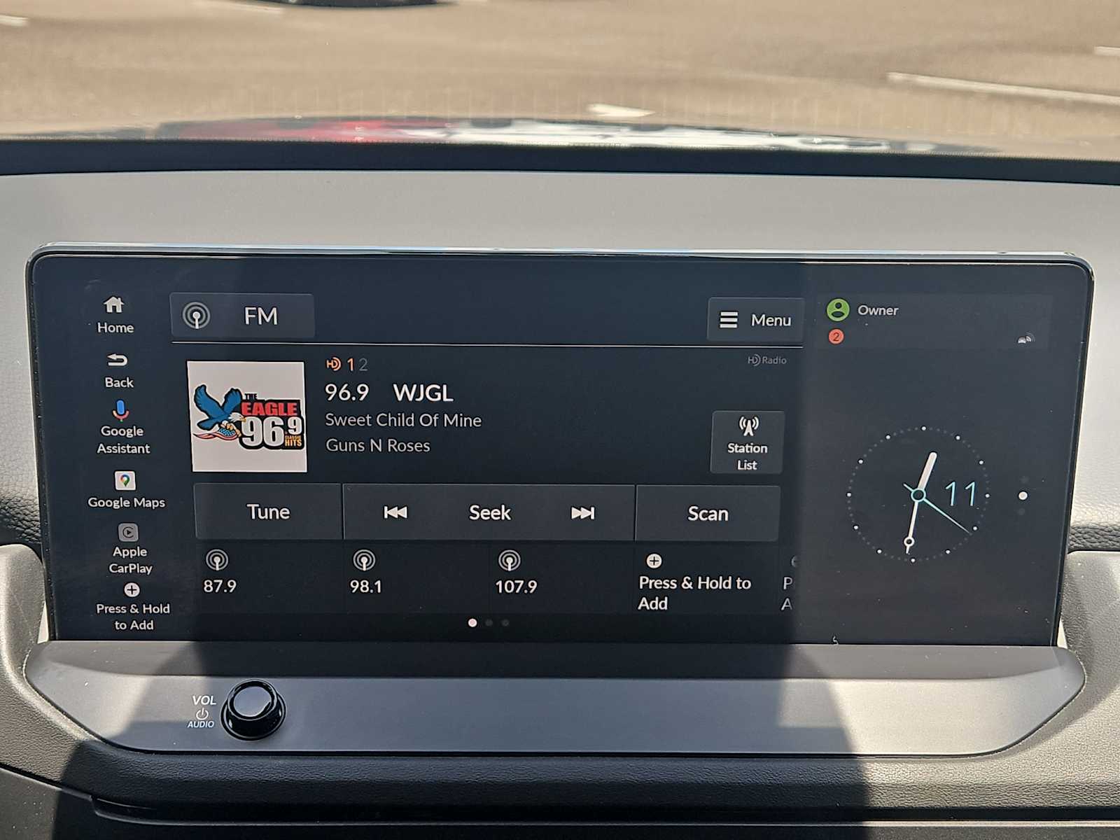 2024 Honda Accord Touring 12
