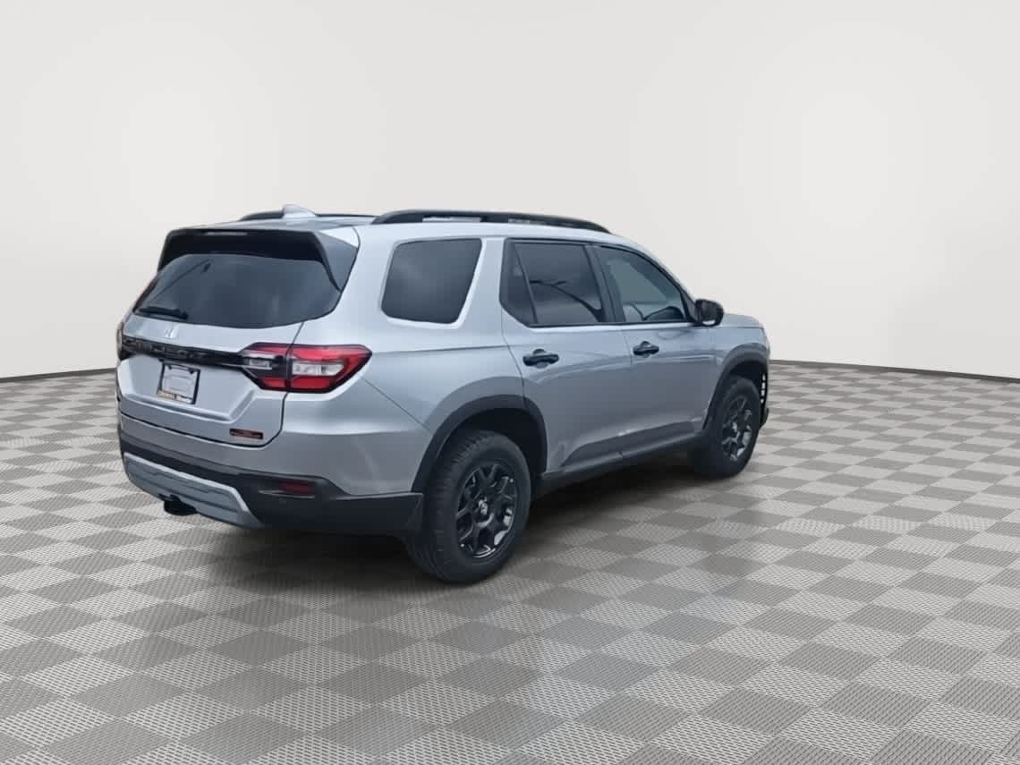 Thumbnail: 2025 Honda Pilot - 8