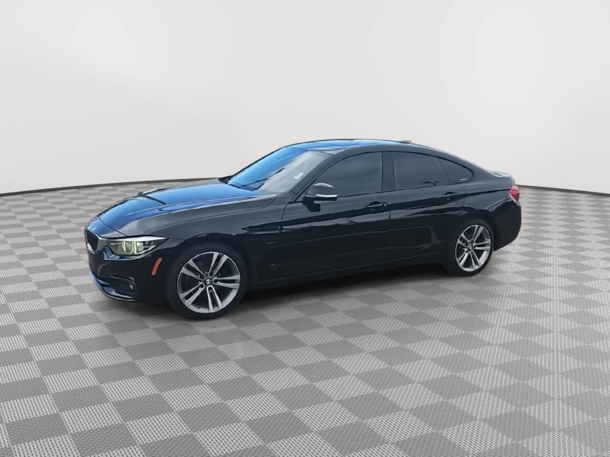 Thumbnail: 2018 BMW 4 Series - 4