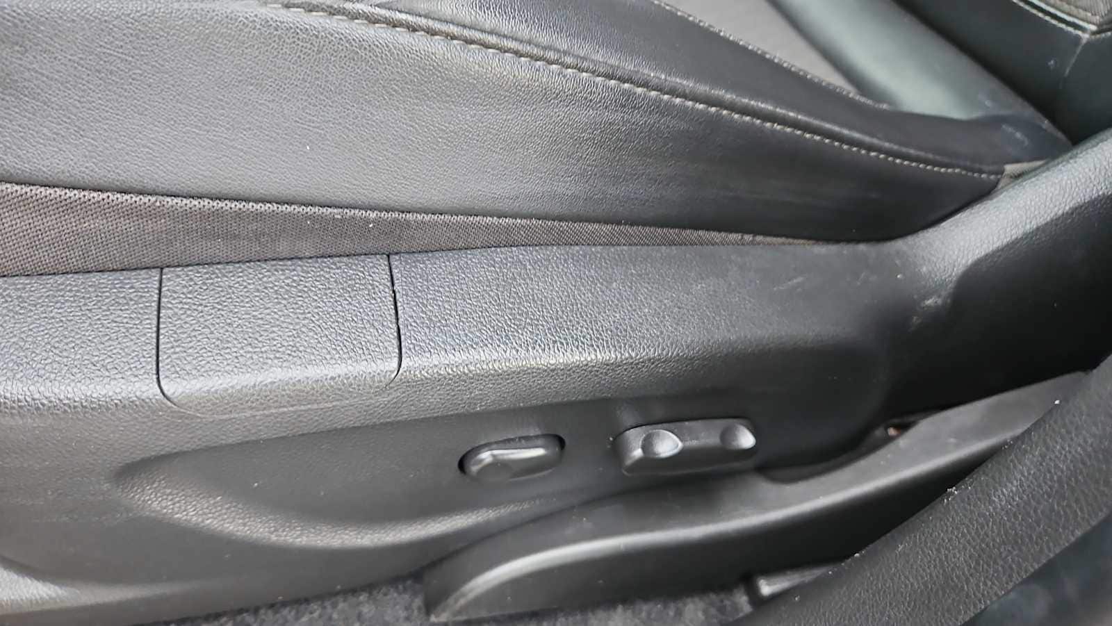 Thumbnail: 2019 Buick Encore - 14