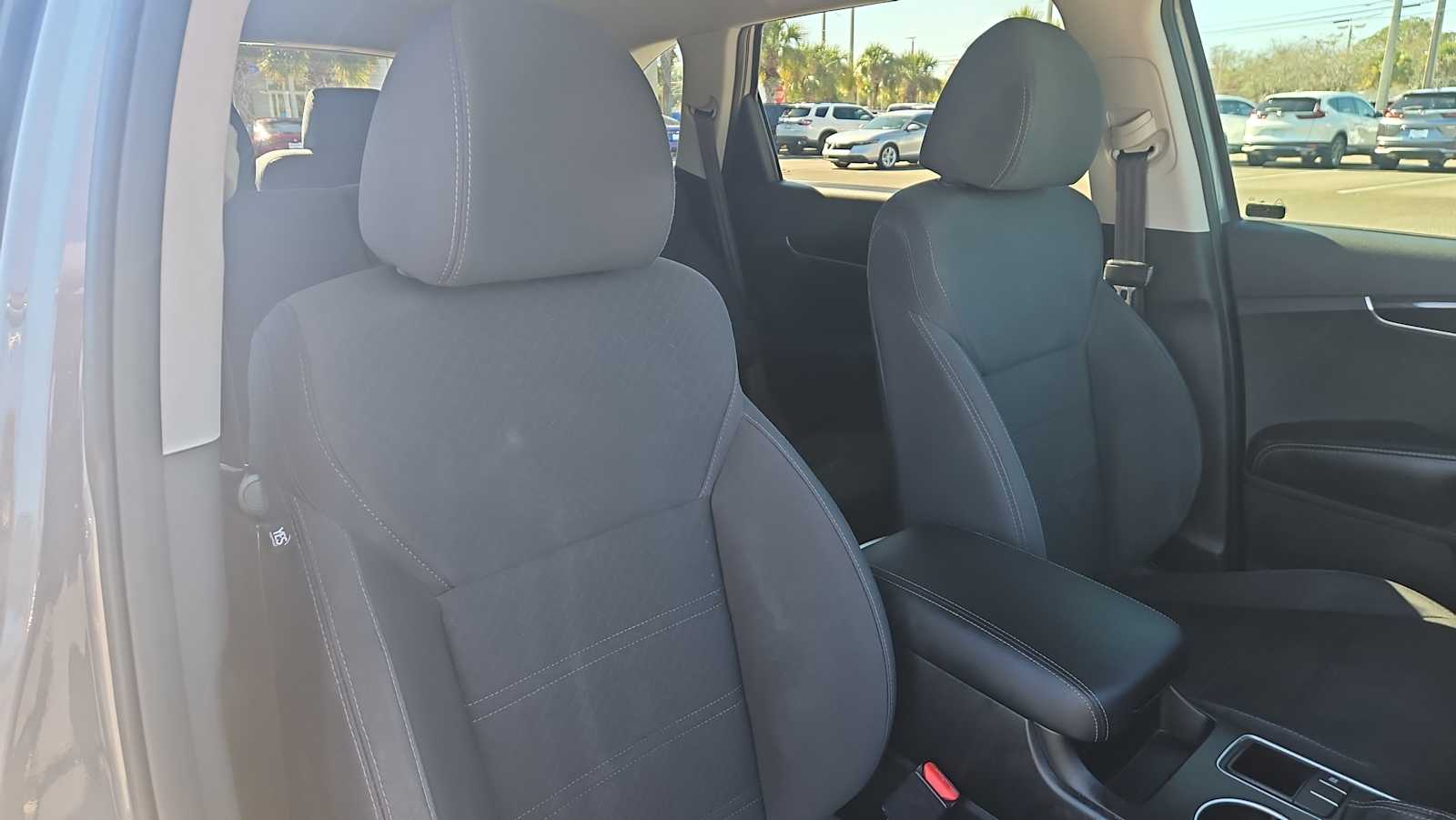 Thumbnail: 2020 Kia Sorento - 26