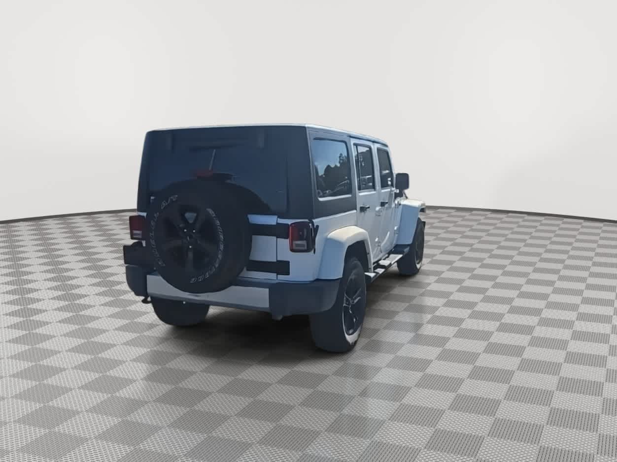 Thumbnail: 2011 Jeep Wrangler - 8