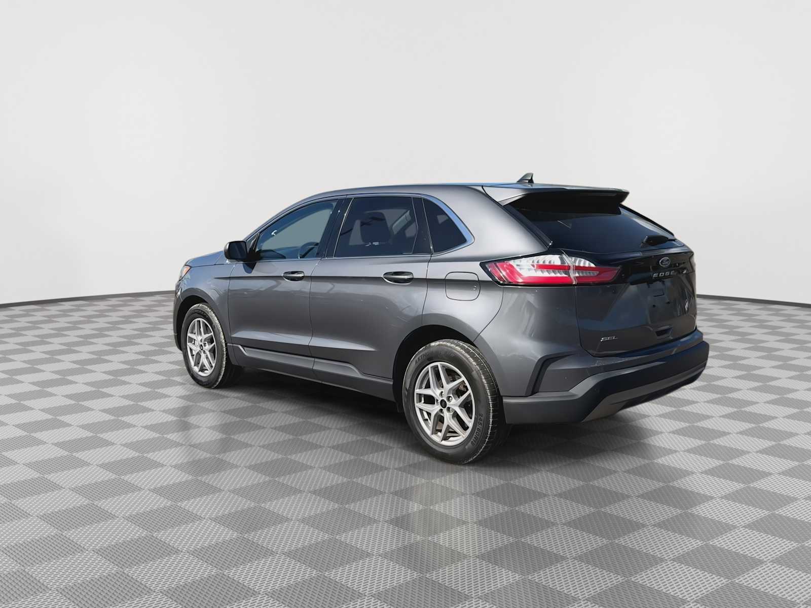 Thumbnail: 2023 Ford Edge - 6