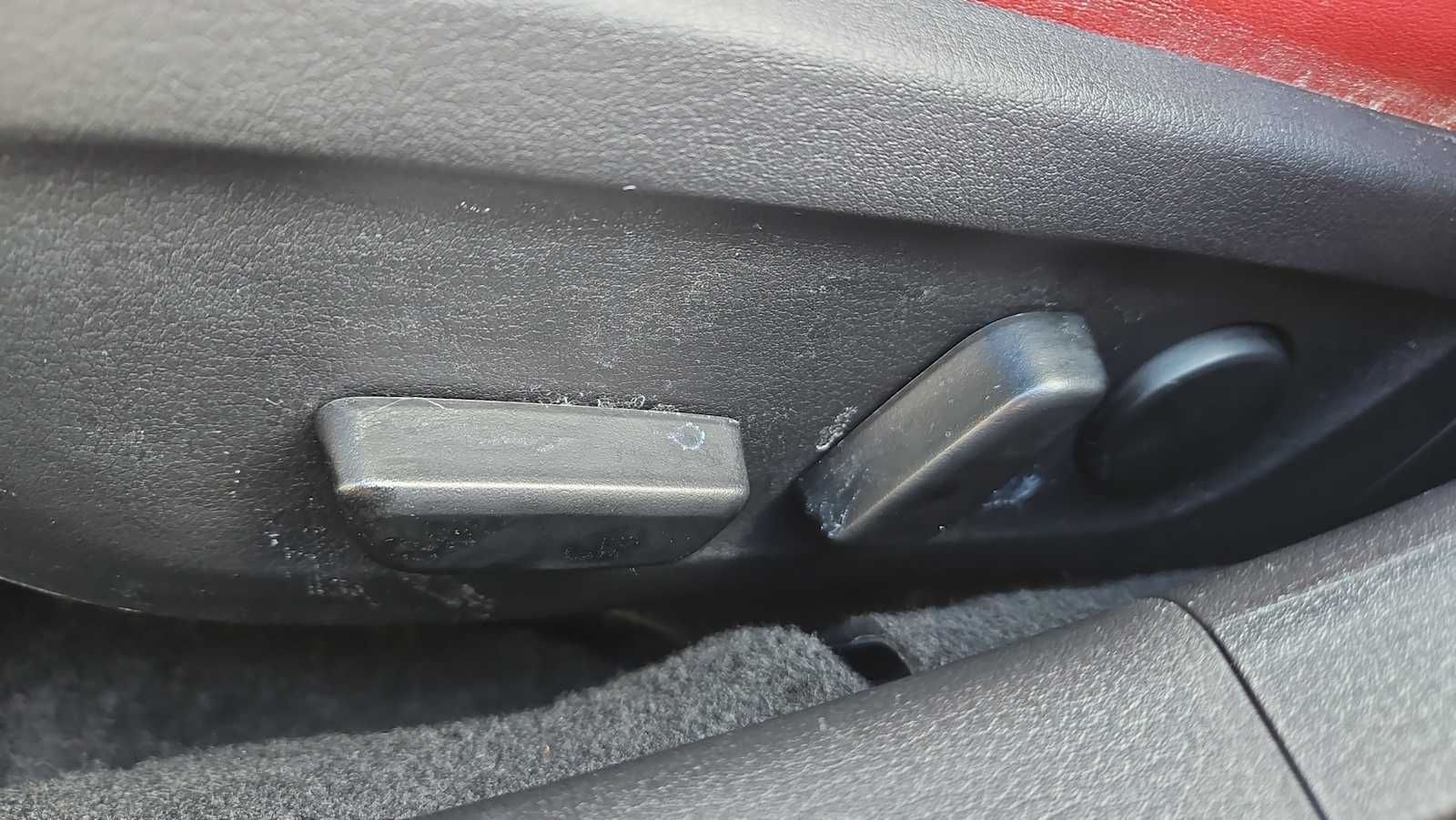 Thumbnail: 2025 Mazda Mazda3 - 14