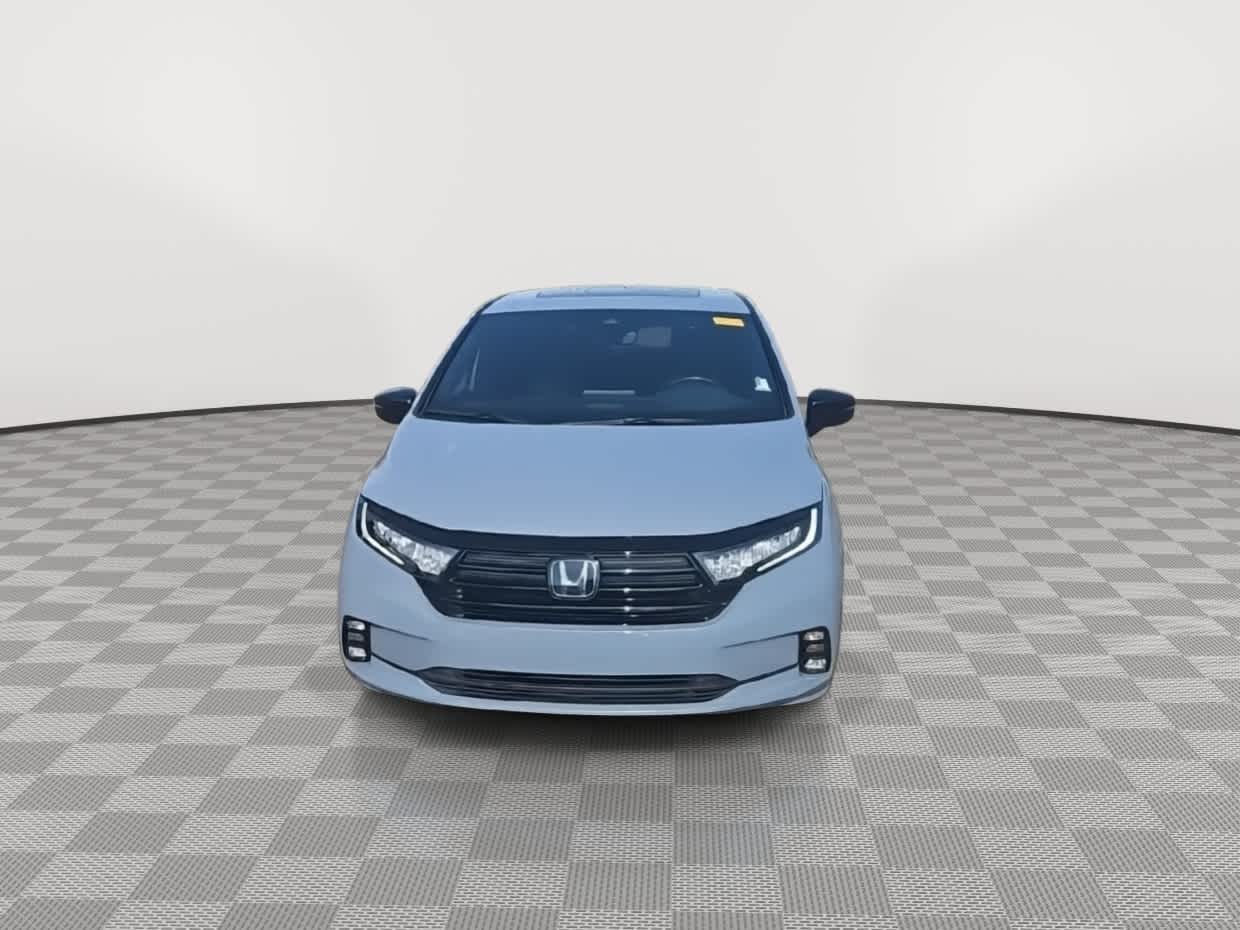 Thumbnail: 2023 Honda Odyssey - 3