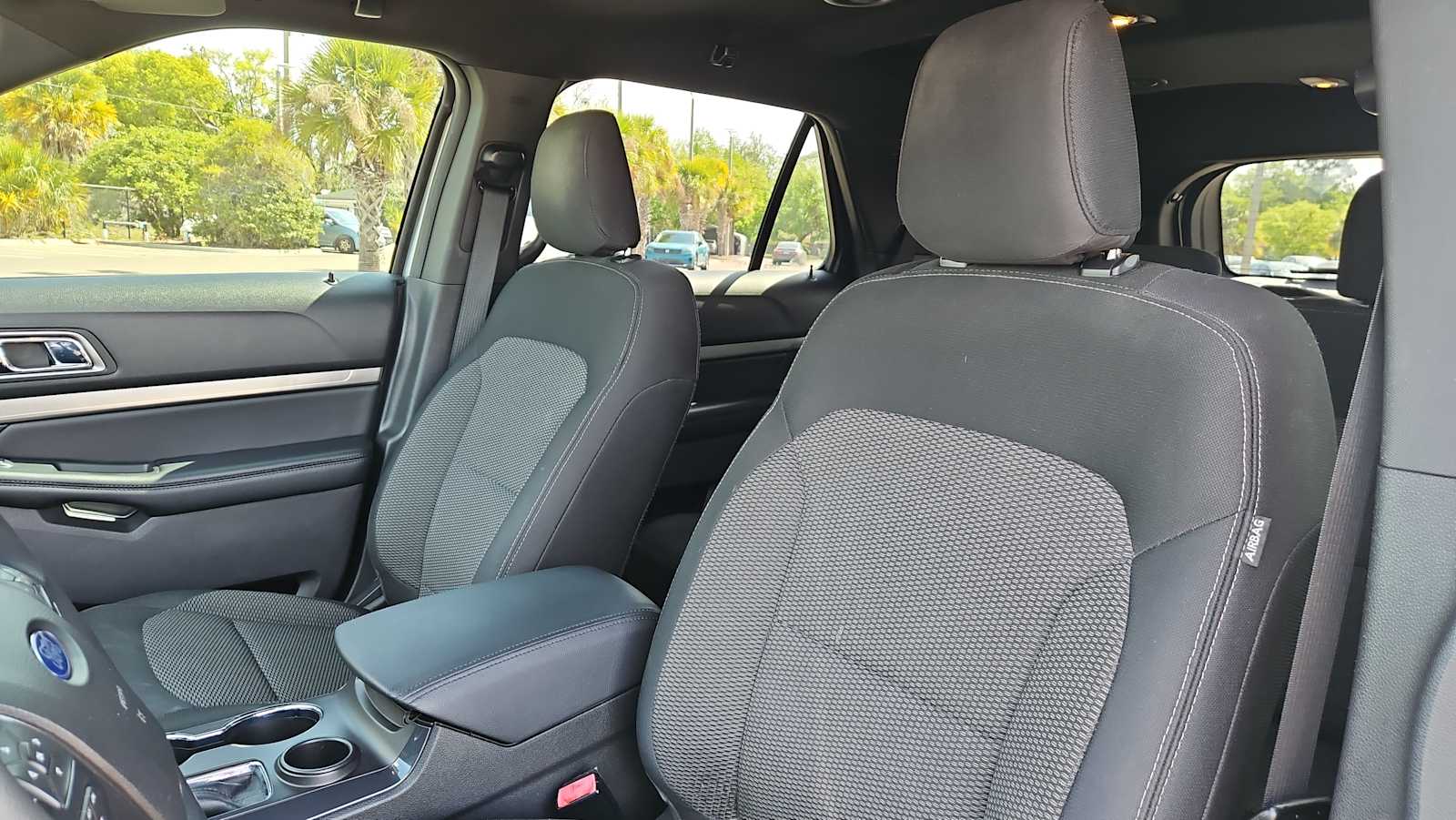 Thumbnail: 2019 Ford Explorer - 13