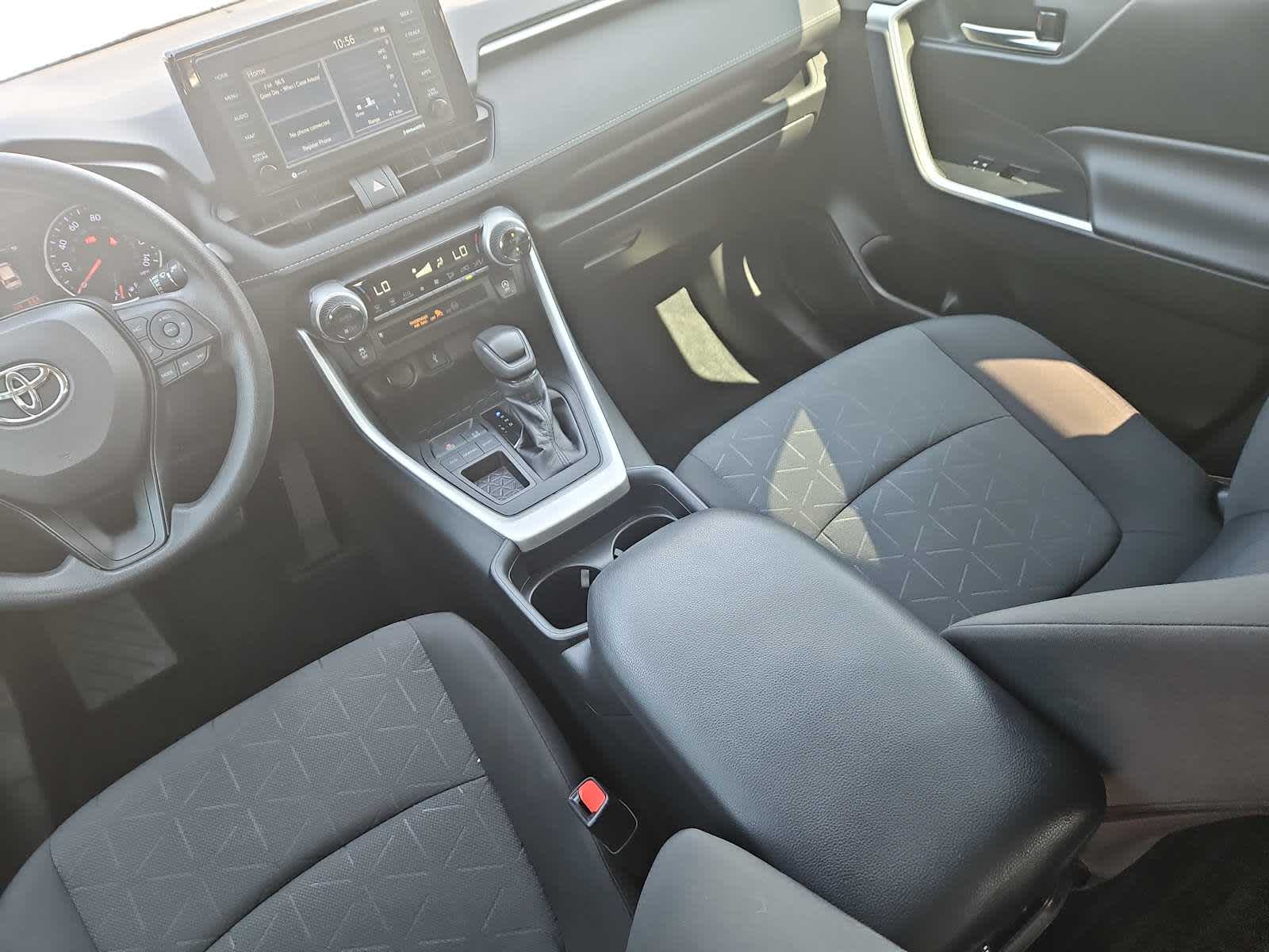 Thumbnail: 2020 Toyota RAV4 - 22