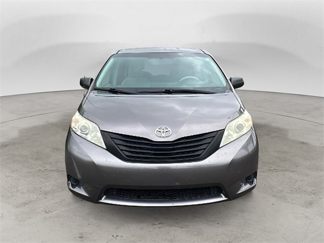 Used 2014 Toyota Sienna L with VIN 5TDZK3DC5ES425225 for sale in Jacksonville, FL