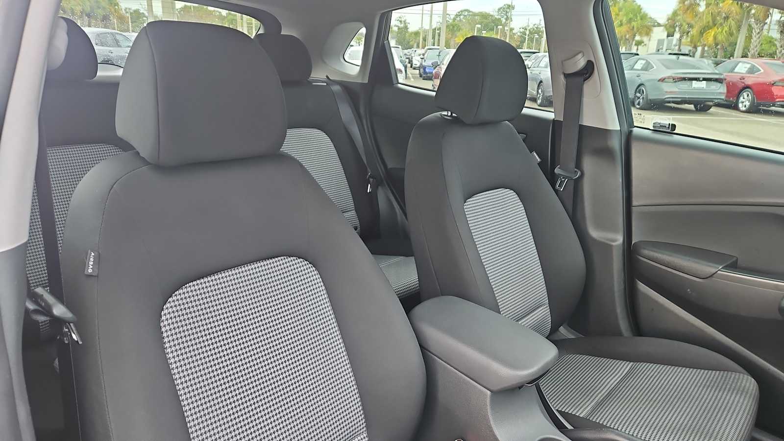 Thumbnail: 2019 Hyundai Kona - 24