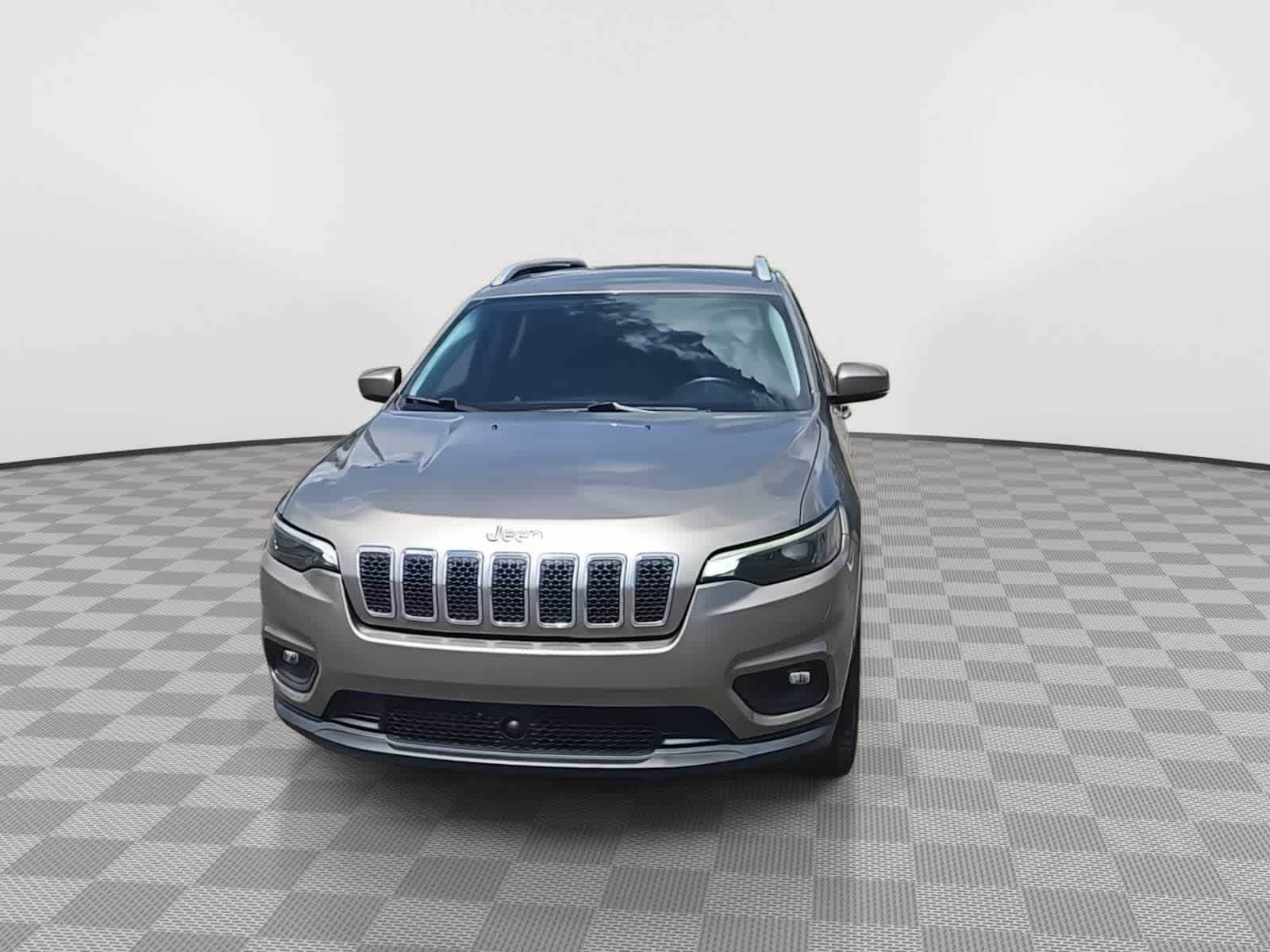 Thumbnail: 2021 Jeep Cherokee - 3