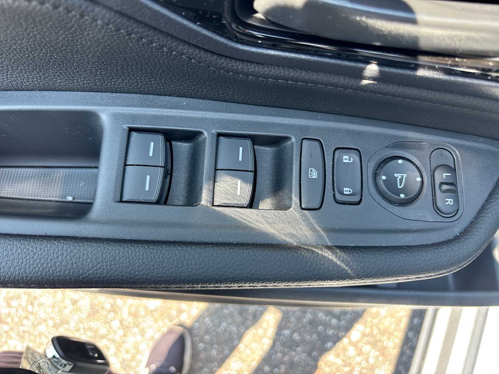 2026 Honda Odyssey Touring - Photo 14