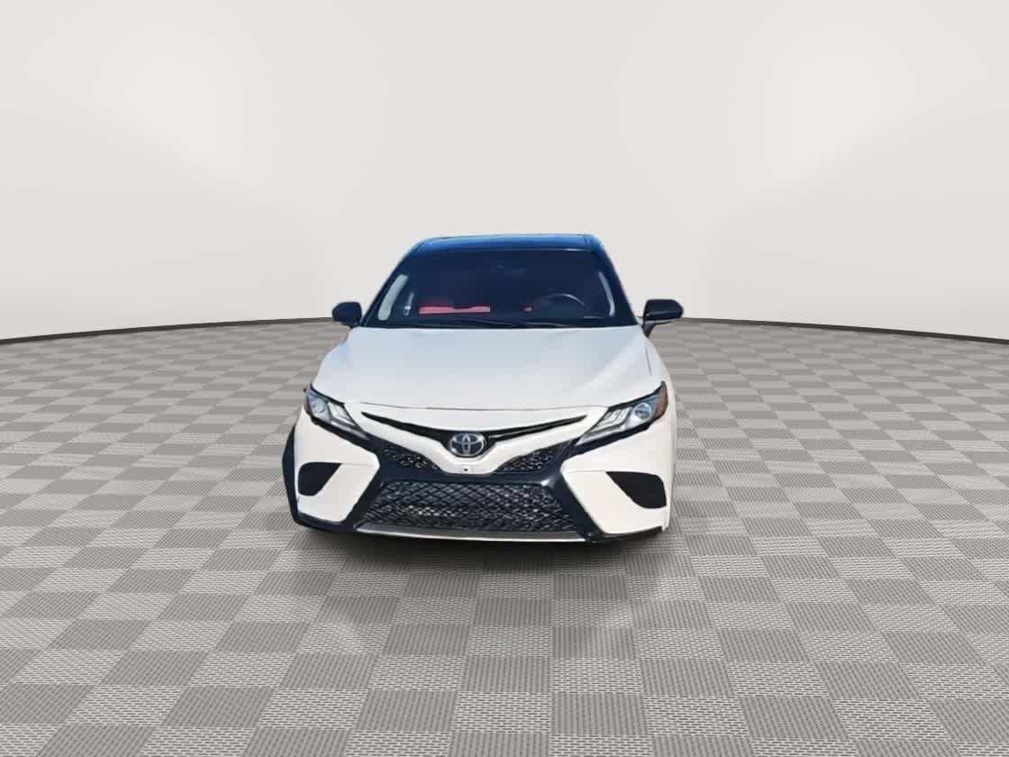 Thumbnail: 2018 Toyota Camry - 3