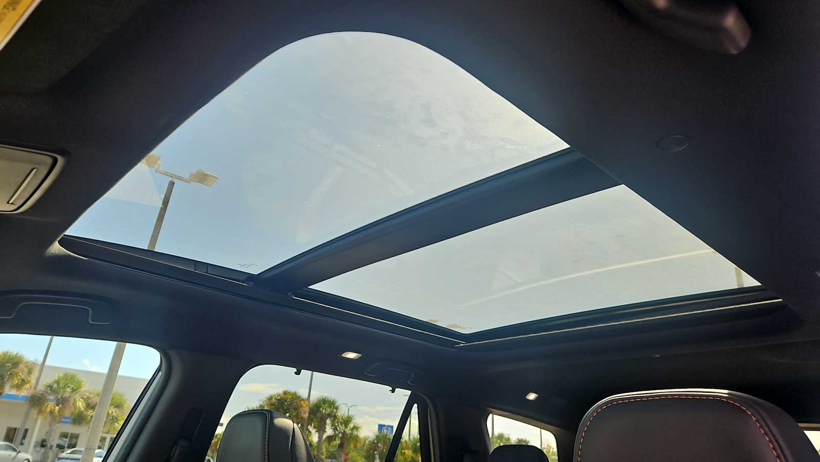 Thumbnail: 2025 Honda Pilot - 16