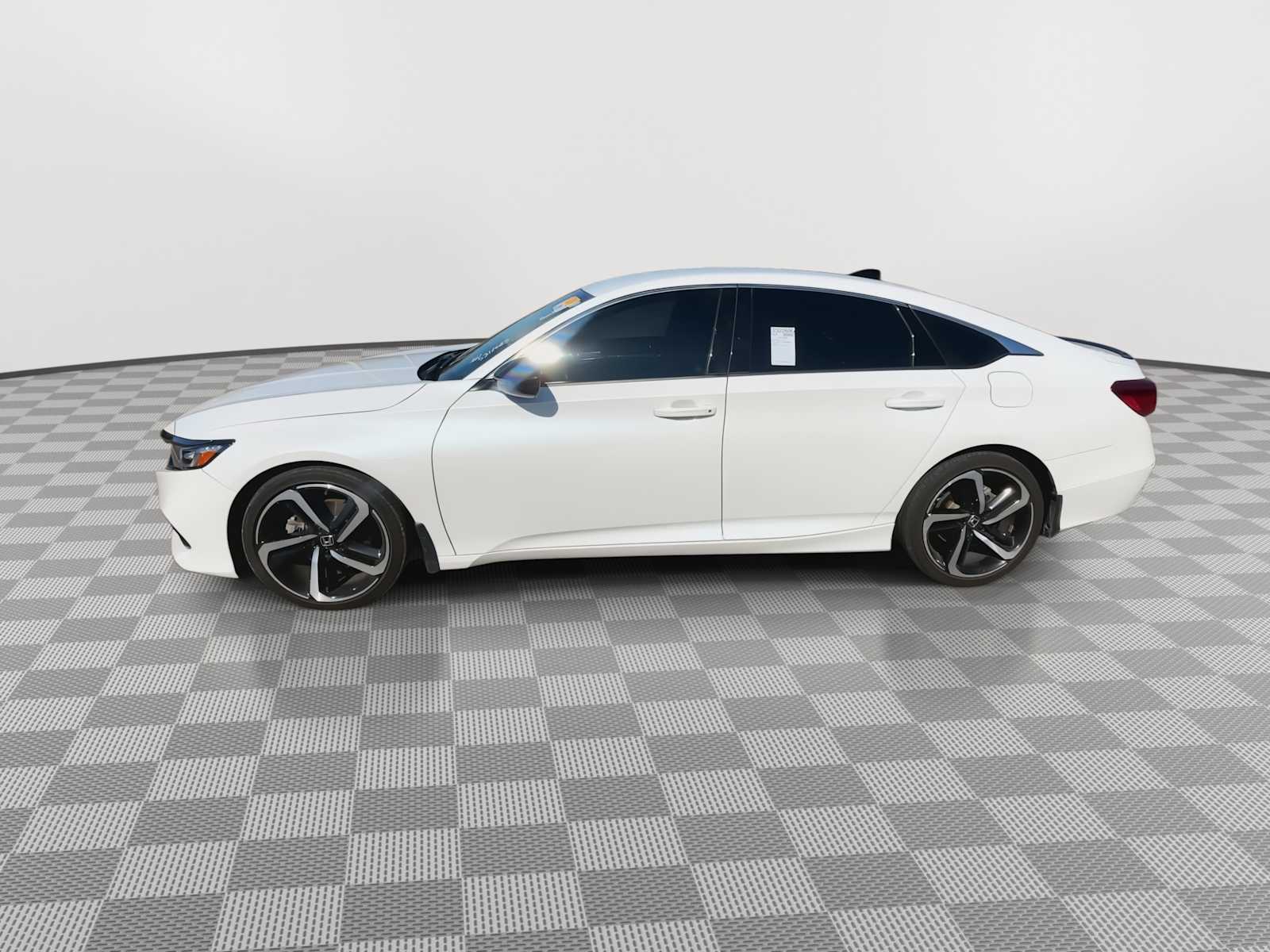 Thumbnail: 2022 Honda Accord - 5