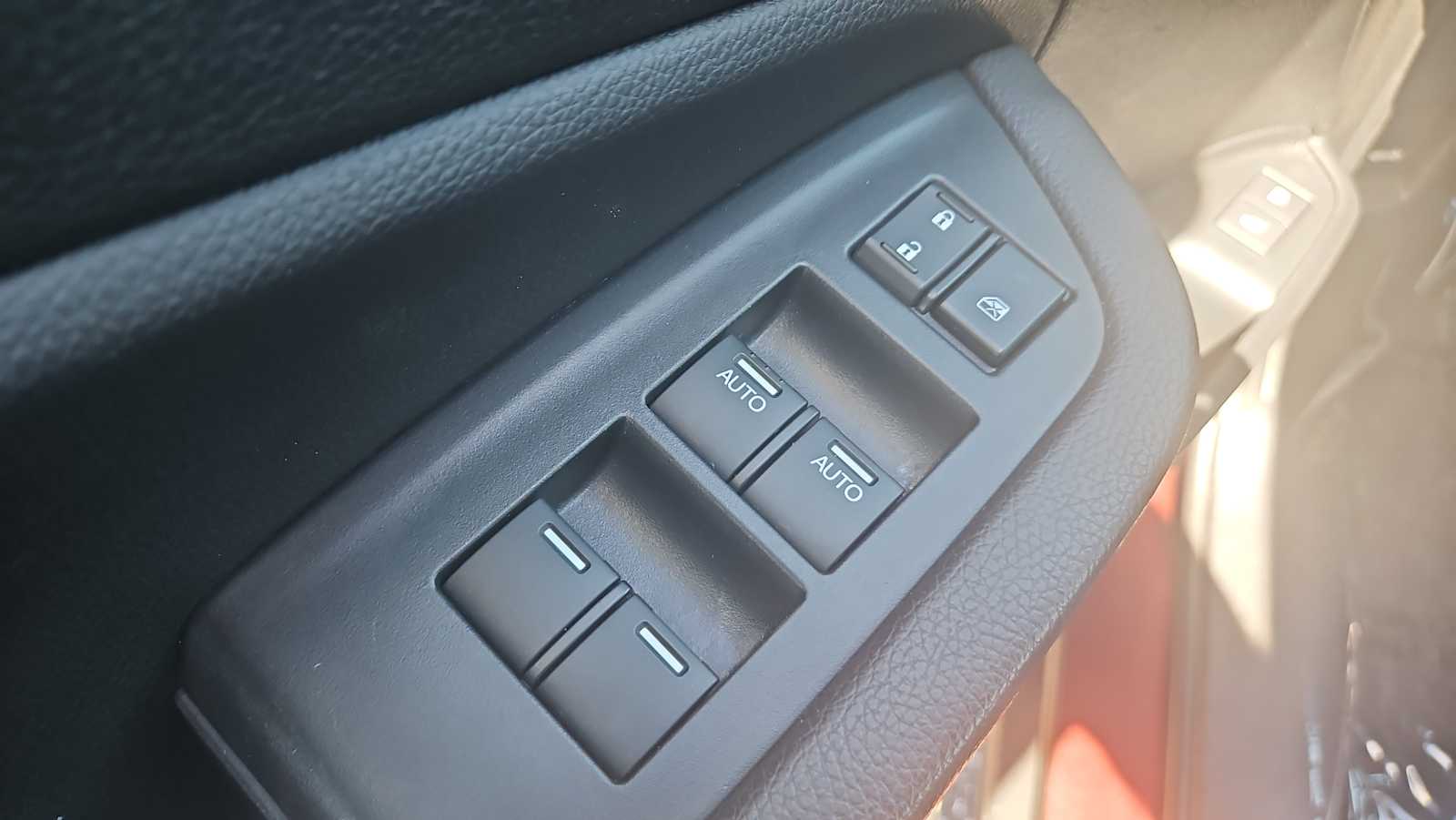 Thumbnail: 2020 Honda Passport - 15