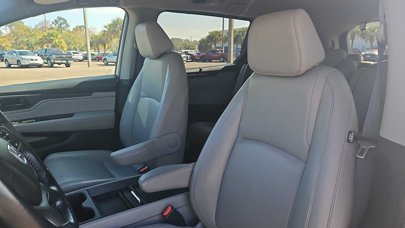 Thumbnail: 2021 Honda Odyssey - 13