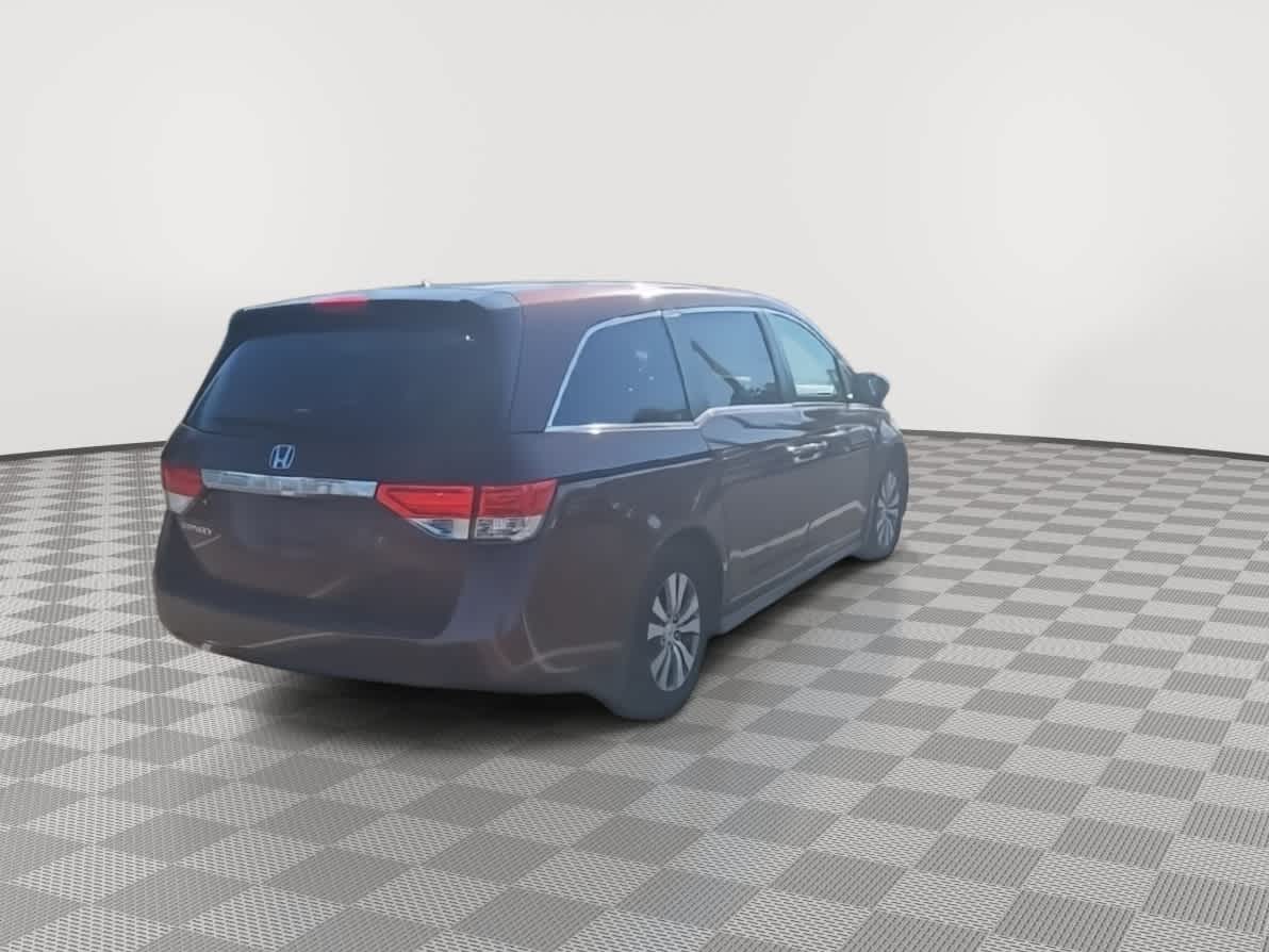Thumbnail: 2016 Honda Odyssey - 8