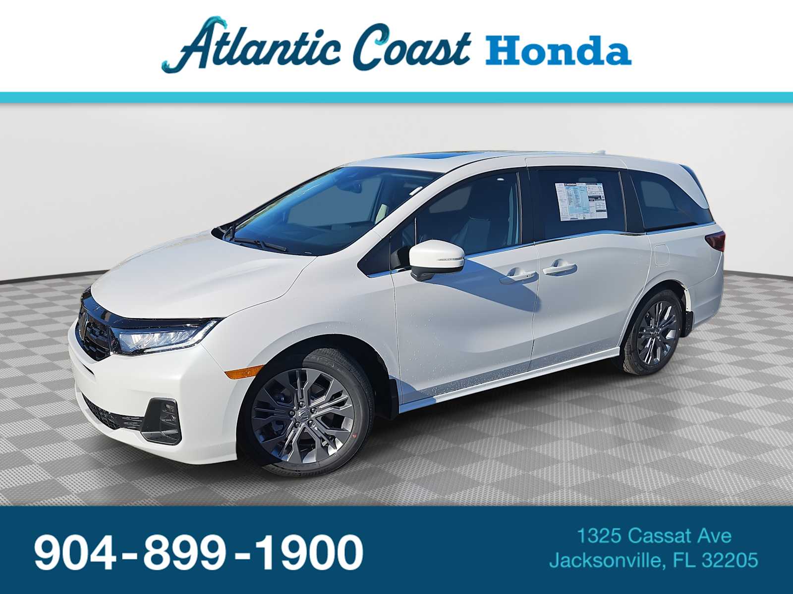 2026 Honda Odyssey Touring's photo