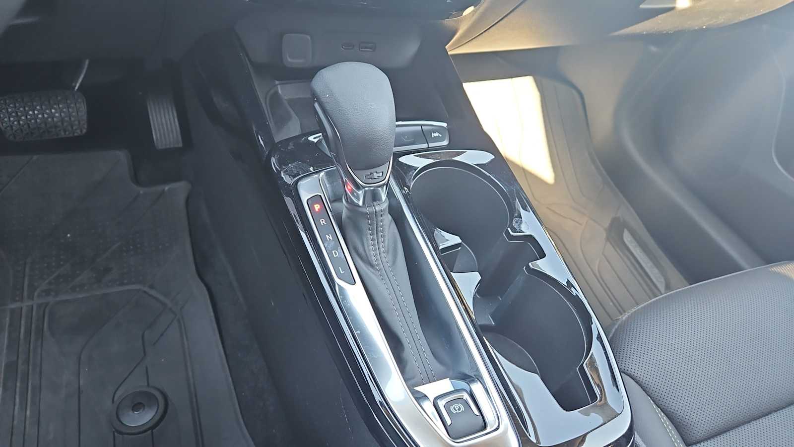 Thumbnail: 2024 Chevrolet Trax - 22