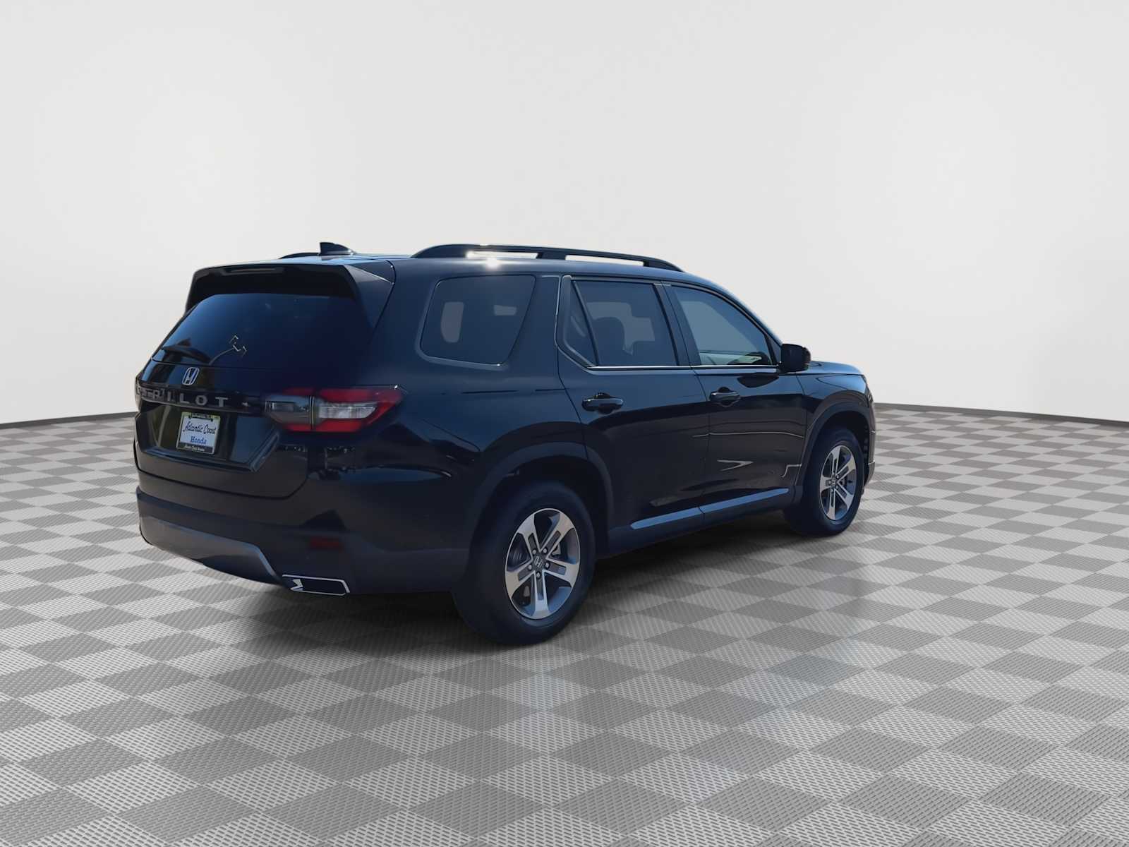 Thumbnail: 2026 Honda Pilot - 9