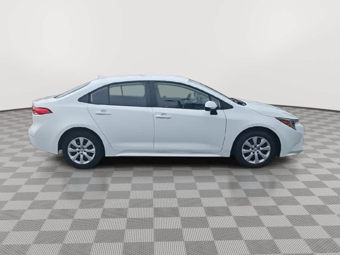 Thumbnail: 2023 Toyota Corolla - 9